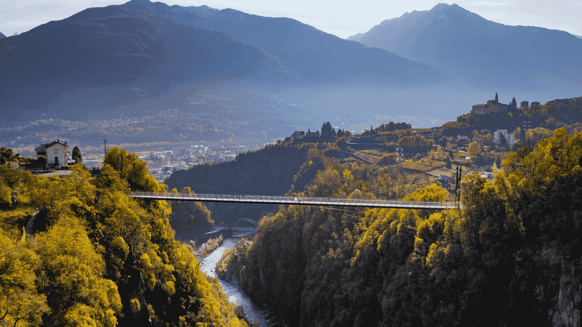 Passerella sulle Cassandre — Sondrio, ponte sospeso 145m sul Mallero